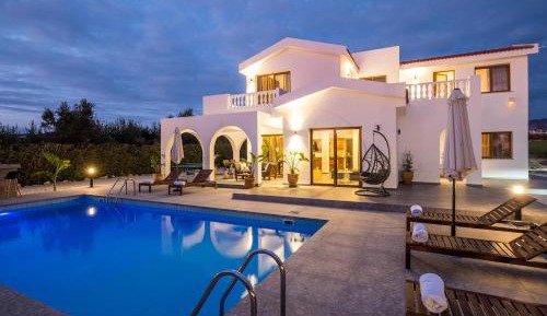 Deluxe Villa