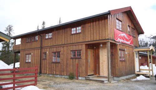 Apartment (6 Adults)