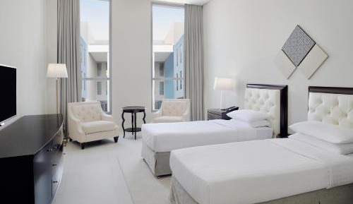 Standard Twin Room with Shuttle Bus to JBR Beach and various shopping malls