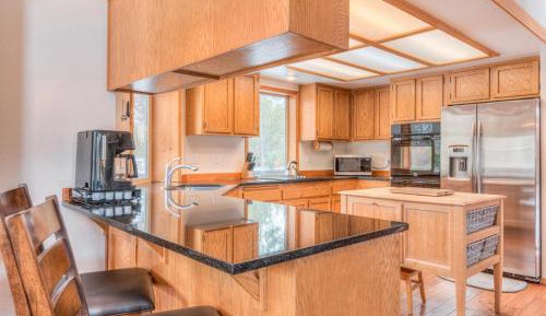 Three-Bedroom Holiday Home 