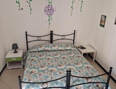 Twin Room with Private Bathroom