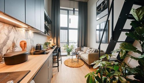 Studio - Split Level