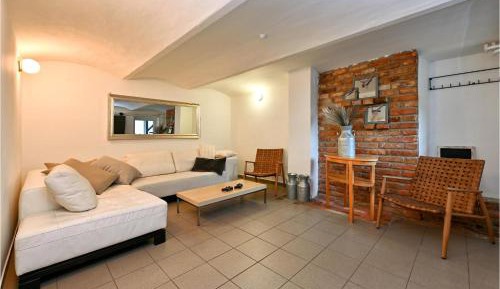 Six-Bedroom Holiday Home