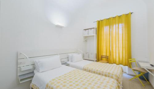 Twin Room with Private Bathroom
