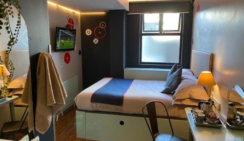 Standard Double Suite
