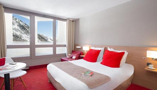 Double Room with Balcony (2 Adults + 1 Child)