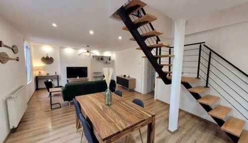 Apartment - Split Level