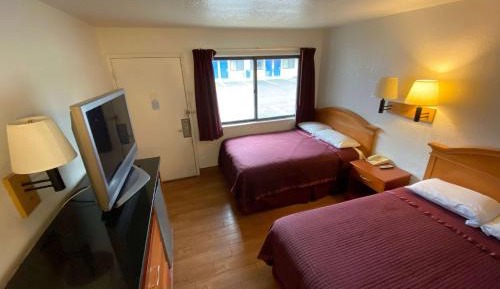 Double Room with Two Double Beds - Non-Smoking