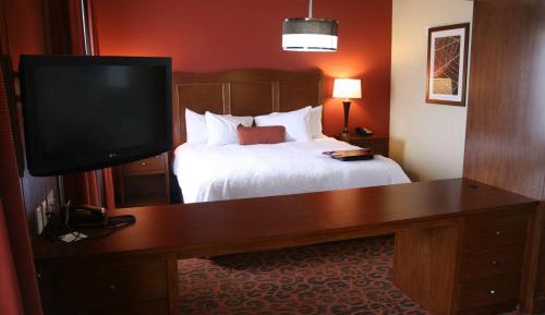 King Studio Suite - Non-Smoking