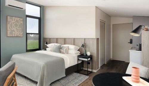 Accessible Studio Retreat