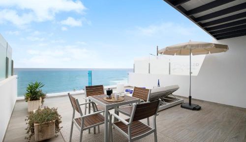 Superior One-Bedroom Apartment