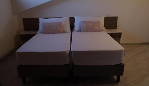 Single Room with Private Bathroom