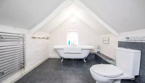 Double Room with Private External Bathroom