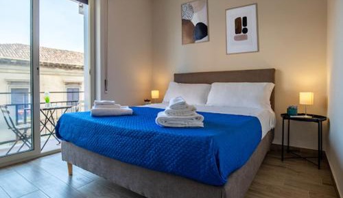 King Room with Balcony