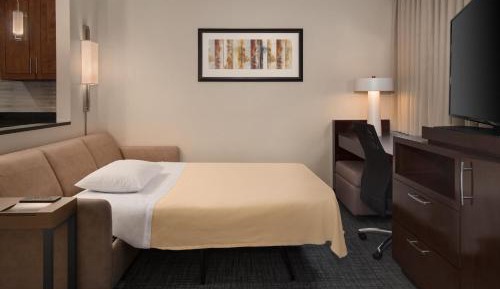 One-Bedroom King Suite