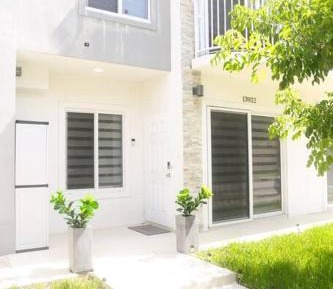 Three-Bedroom Townhouse
