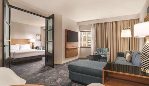 King Suite with Sofa Bed