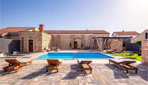 Six-Bedroom Holiday Home