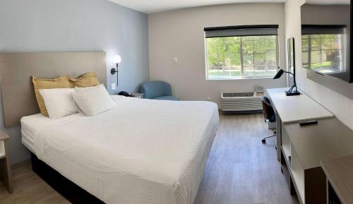 King Room - Non-Smoking