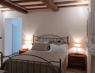 Quadruple Room with Private Bathroom