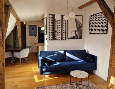 One-Bedroom Apartment