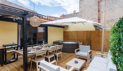 Apartment with Terrace