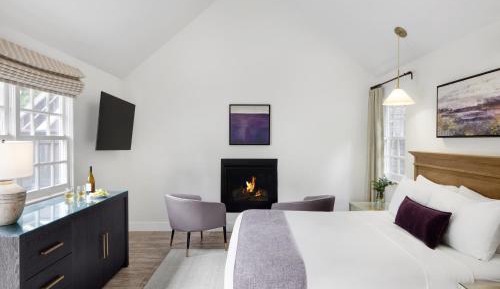 Coutyard King + Outdoor Tub