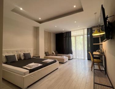 King Room with Mountain View