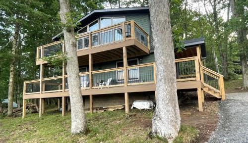 Four-Bedroom Holiday Home