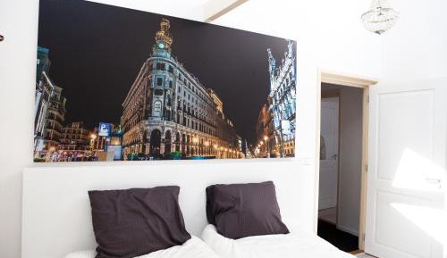Twin Room with Private Bathroom