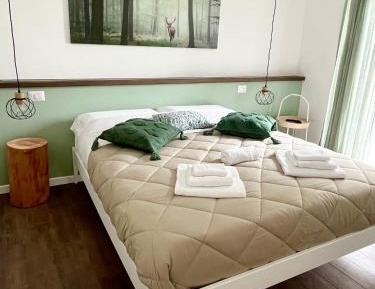 Double Room with Shared Bathroom