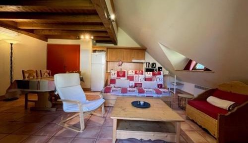 Apartment (6 Adults)