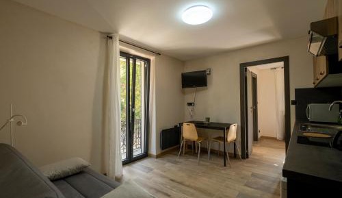 Apartment with Balcony