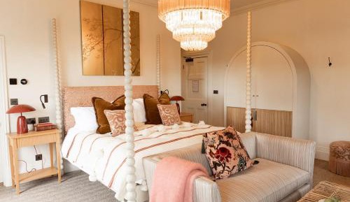 Superior King Room