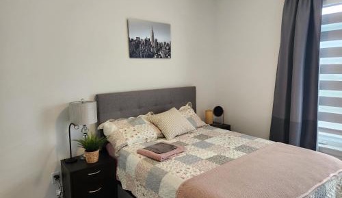 Queen Room with Shared Bathroom