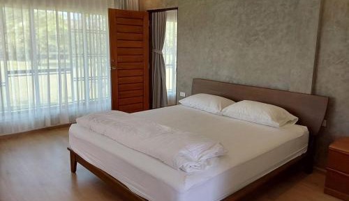 King Room with Balcony
