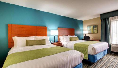 Queen Room with Two Queen Beds