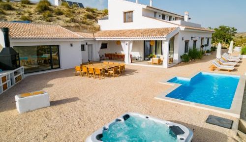 Deluxe Villa