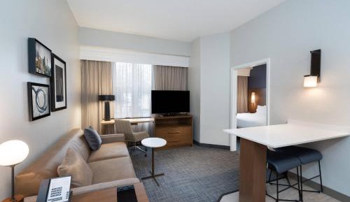 One-Bedroom Queen Suite with Sofa Bed