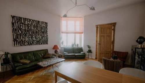 Superior Apartment