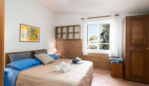 Three-Bedroom Superior Apartment