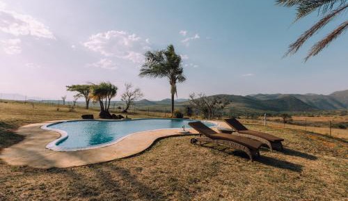 Family Cottage with 1 Game Drive