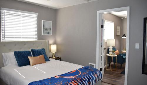 One-Bedroom House