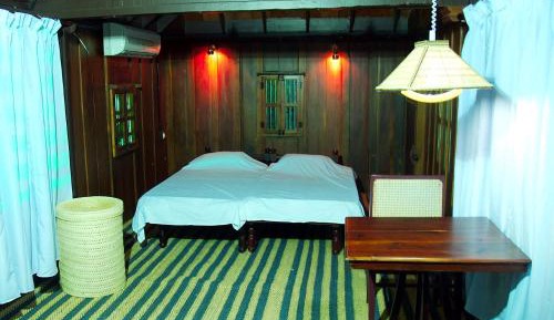 Double Room with Lake View