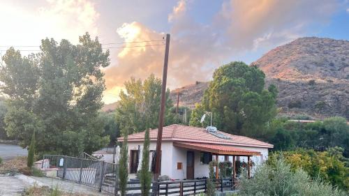 Villa with Garden View