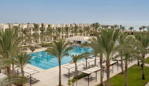 Superior, Queen or Twin Bed, Pool View, Ground Floor