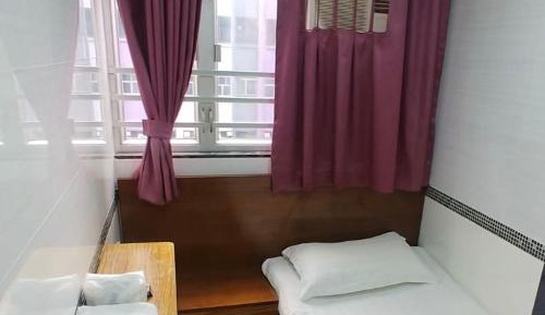 Single Room with Private Bathroom