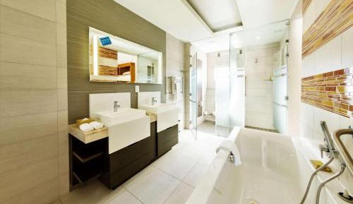 Deluxe King Loft Suite