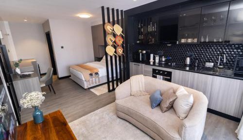 One-Bedroom Apartment