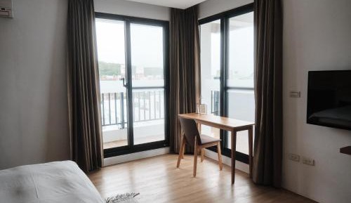 Deluxe Double Room with Balcony